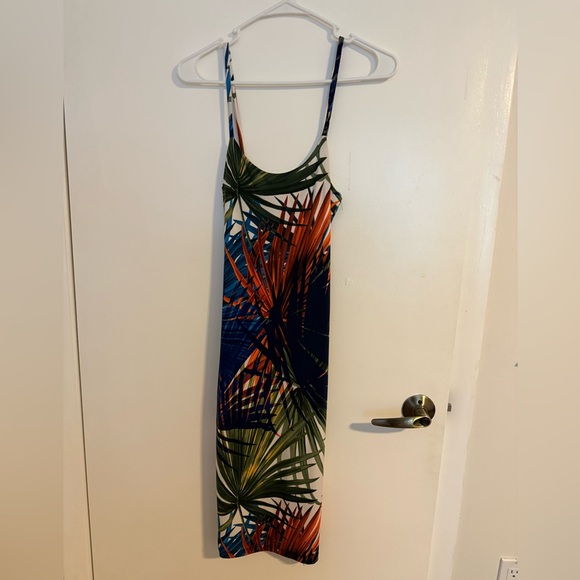 Tropical Print Maxi Dress - Picture 1 of 2